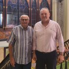 El alcalde de Cuevas del Almanzora junto al pregonero de este 2023.