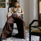 La modelo Alicia Medina con creaciones de ‘Carrichete’ de Estela Clares. Foto: Noemí Flores.