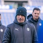 Luis García Plaza en el entrenamiento del conjunto vitoriano antes de jugar ante el Granada.