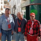 Rafael Montes con parte del equipo que le ha asistido durante la jornada electoral.