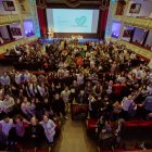 Foto de familia tras la proyección en el Cervantes de los cortos del proyecto CAMINA realizados por centros educativos y reconocidos en la última 