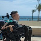 Brian Albacete en Almería en un fotograma del documental La Vida de Brianeitor, de Álvaro Longoria.