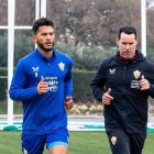 Luis Suárez con Cid Andrade en el Anexo del Estadio de los Juegos Mediterráneos.