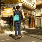 Imagen de un patinete en Almería.