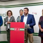 Los diputados provinciales del Grupo Socialista durante su comparecencia.