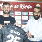 Antonio Sivera y Mohamed El Assy en su presentación con el Almería en la temporada 2019-2020.