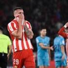 Milovanovic desperdició la oportunidad más clara de la noche frente a Simón.