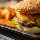 Dos restaurantes almerienses compiten en el Campeonato de España de Hamburguesas.