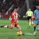 Arribas sufre mucho si no tiene entra en contacto con el balón.