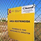 Una de las parcelas valladas.