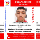 Cartel con la imagen del joven desaparecido.