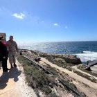Margarita Robles, ministra de Defensa en su visita a la Isla de Alborán.