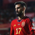 Álex Baena da otro golpe con la Selección Española.