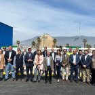 La consejera, los alcaldes de El Ejido y Roquetas y más representantes institucionales en la EDAR.