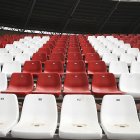 Las gradas supletorias la estrenó el Almería con el ascenso de Javi Gracias.