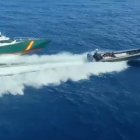 Guardia Civil en plena persecución de una narcolancha.
