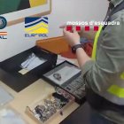 Las autoridades policiales encontraron una caja fuerte en una de sus empresas en la que se hallaron 70.000 euros en efectivo y 23 relojes de lujo.