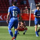 La decepción del equipo tras consumar el descenso matemático a Segunda División al perder 1-3 con el Getafe.
