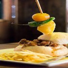 La tapa de Solomillo Mozárabe creada por el restaurante Entrefinos.