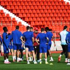 Pepe Mel quiso liberar a los profesionales y lo consiguió: tan tranquilos.