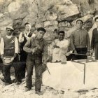 Canteros del mármol de Macael en una fotografía antigua de 'Macael Turismo'.
