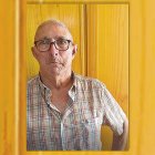 Imagen de José Gutiérrez en el despacho de su abogado José Luis Martínez.