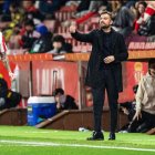 Rubén Albés apuesta a lo grande firmando en el Sporting de Gijón.