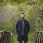 El escritor almeriense José Piqueras, en una imagen promocional. Foto: Antonio Farol.