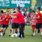 Celebración del ascenso en el Salto del Caballo después de un final de temporada histórico.