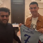 Cristiano Ronaldo se sabe de memorial el camino al Palacio de Turki Al-Sheikh.