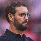 Pepe Bordalás en el estreno liguero donde el Getafe sacó un punto heroico de San Mamés.