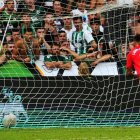 Luis Suárez se ha estrenado con el Almería pero queda mercado.