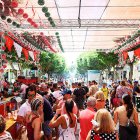 Imagen de uno de los ambigús del centro de Almería.