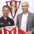 Kevin Vázquez se incorporó a las filas del Sporting para reforzar el lateral derecho.
