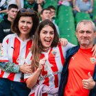 Aficionaados del Almería en Santander.