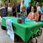 La presidenta de ASPAYM en Almería, Laura A. Márquez, junto a la vicepresidenta, Ana María Pardo, durante el acto por el Día de la Lesión Medul