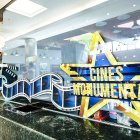 Taquilla de los Cines Monumental en el Centro Comercial Mediterráneo.