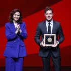 David Bisbal junto a Isabel Díaz Ayuso.