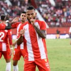 Gol con una dedicatoria especial a su hijo Charly.