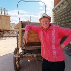 Alex Cox, director de películas como ‘Repo Man’, ‘Sid y Nancy’ y ‘Directos al infierno’, en Oasys MiniHollywood.