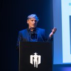 El actor Viggo Mortensen se lleva el premio al mejor largometraje wéstern.