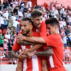 Pozo y Arribas celebran con Luis Suárez el gol del colombiano ante el Burgos.