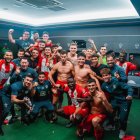 El vestuario ha cambiado de color con los resultados.