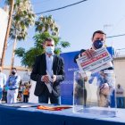 Alcalde y presidente en la puesta de la primera piedra.