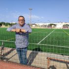 José Manuel Membrives en un campo que conoce muy bien. Es como su casa.