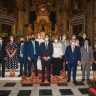 Foto de familia tras la lectura del pregón religioso.