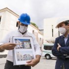 Alfredo Garrido junto a Fernando Giménez durante la visita