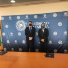 El rector, Carmelo Rodríguez, y el vicepresidente Juan Marín.