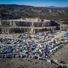 Imagen de la macrofiesta en la cantera en desuso (Juan F. González).G