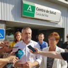 El equipo del PSOE, en Casa del Mar.